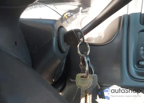 2007 Chevrolet Silverado 1500 Classic Work Truck z USA, uszkodzony, nr VIN 1GCEC14X07Z123202